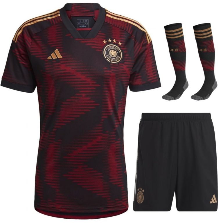 KITS ENFANT/JUNIOR ALLEMAGNE EXTERIEUR CDM 2022