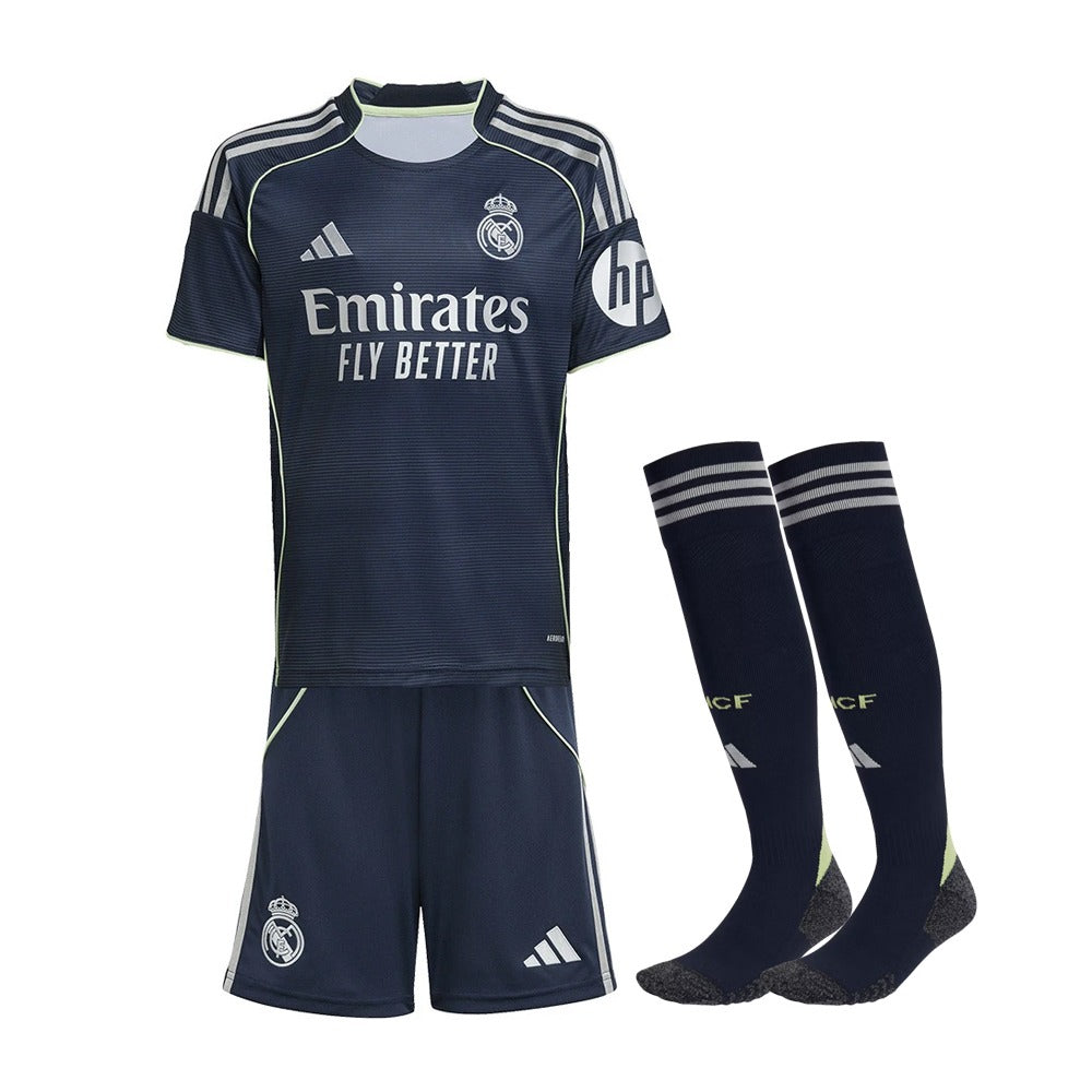 KIT ENFANT REAL MADRID EXTERIEUR 2025/2026