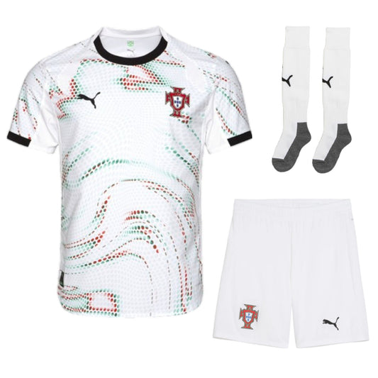 KITS ENFANT/ JUNIOR PORTUGAL EXTÉRIEUR 2025/2026